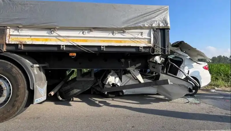 Sakarya'da Meydana Gelen Feci Kaza, 1 Kişinin Hayatına Mal Oldu