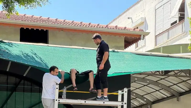 Dengesini Kaybedip Balkondan Düşen Genç, Hayatını Kayıp mı Etti?