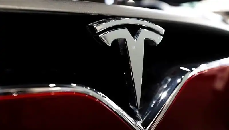 Tesla Türkiye'de Model Y Satışını Başlatmak İçin Tarih Verdi!