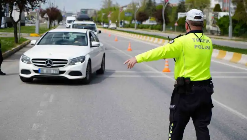 2025'te Yeni Trafik Cezaları: Ceza Oranları ve Değişiklikler Neleri Kapsıyor?