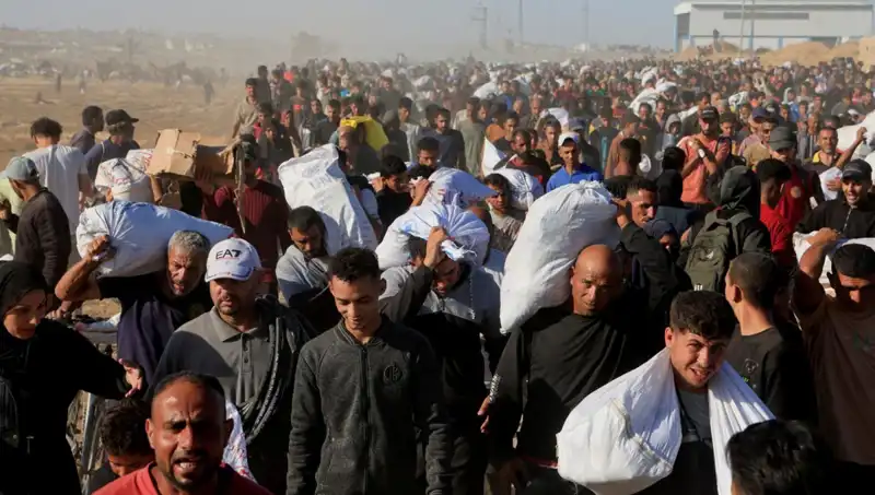 İsrail Ordusu Han Yunus'ta Kuşatma Başlattı: 15 Kilometrelik Stratejik Koridor açıldı