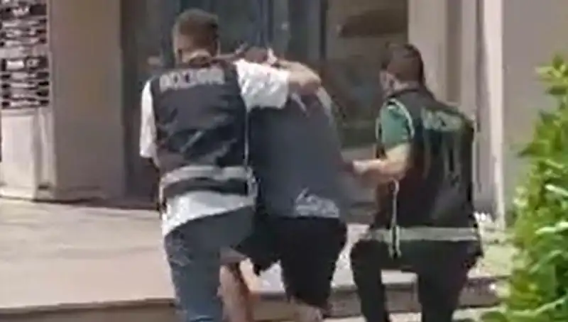 Türkiye'de Sahte Döviz Skandalı: Turistin Sınır Dışı Edilme Hikayesi