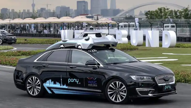 Şangay'da Robotaksi Devrimi: Pony AI İzin Aldı ve Hizmete Başlıyor!