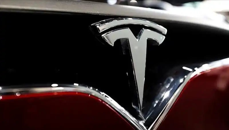 Tesla’da Model Tartışmaları ve FSD Beklentileri: Elektrikli Devrim Sürüyor
