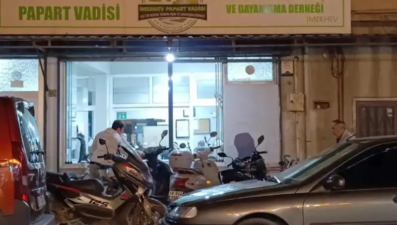 Lokalde Bıçaklı Kavga! Bir Kişi Ağır Yaralandı, Olayın Sebebi Ne?