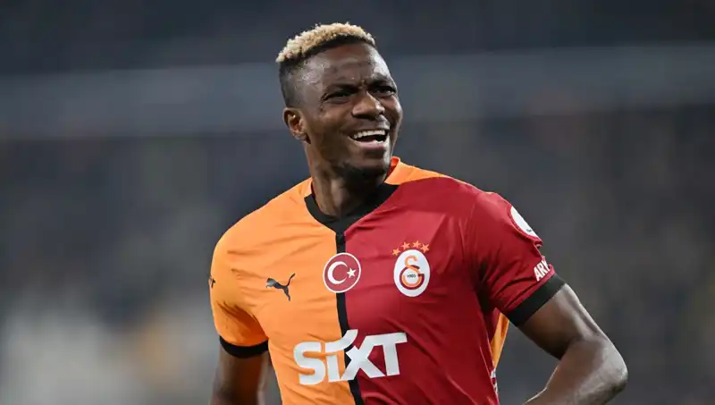 Osimhen İçin Yeni İddia: Nerede Oynayacak? Napoli ve Galatasaray'ın Dışında Bir Gelecek