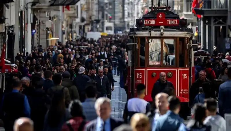 Türkiye'de Nüfus Artışı: 2023'te Hangi Faktörler Etkili Oldu?