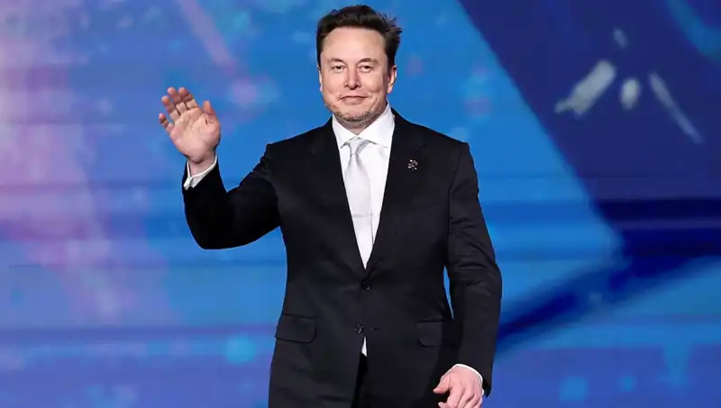 Tesla'nın Kendi "Canavarı" Neden Rafa Kaldırıldı?