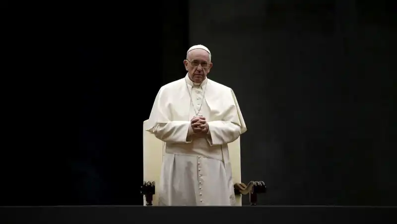 Francis: Kapıcılıktan Vatikan'a Yükselişi ve İlklerin Papası Olma Hikayesi