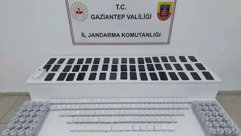 Gaziantep’te 1,3 Milyon TL’lik Kaçak Telefon Operasyonunda Şok Gelişmeler!
