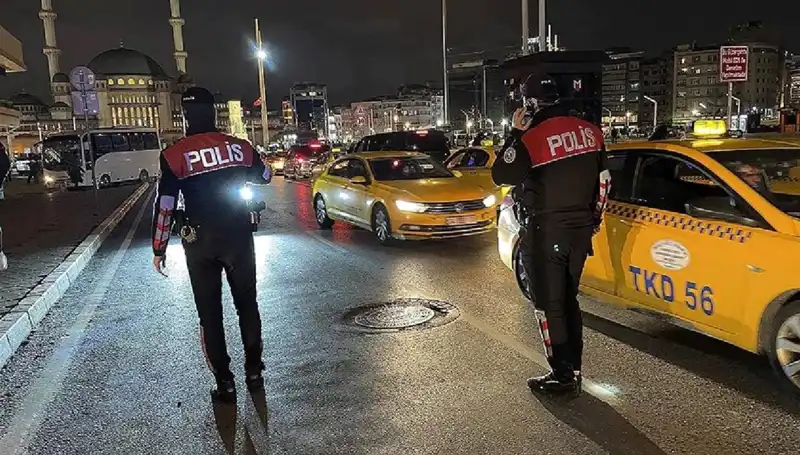 İstanbul'da "Huzur Operasyonu": Gözaltına Alınanların Sayısı 873'e Ulaştı!