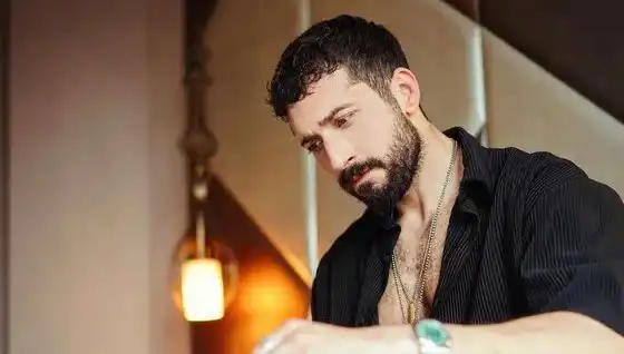 Emre Bulut’a Şok Suçlama: Sahte Komiserlikle Araç Kaçırma İddiası