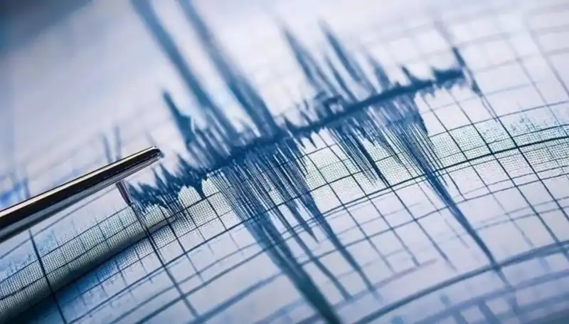 Malatya'da 3.9 Büyüklüğünde Deprem: Şehirde Panik ve Ekipler Harekete Geçti