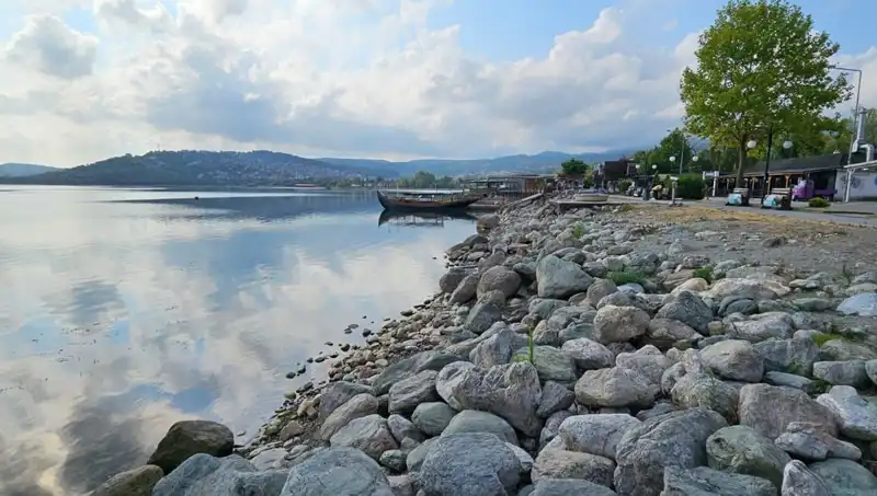 Sapanca Gölü'nde Su Seviyesinin Düşüşü: Nedeni ve Sonuçları