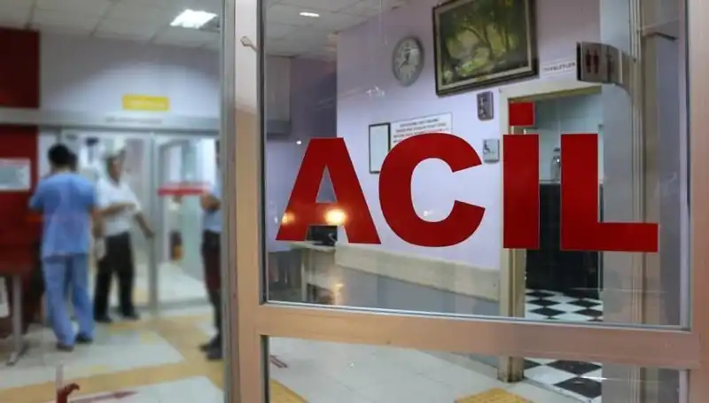 Burdur'da Bıçaklı Kavga: Bir Kişi Ağır Yaralandı, Olayın Ardındaki Sır Ne?