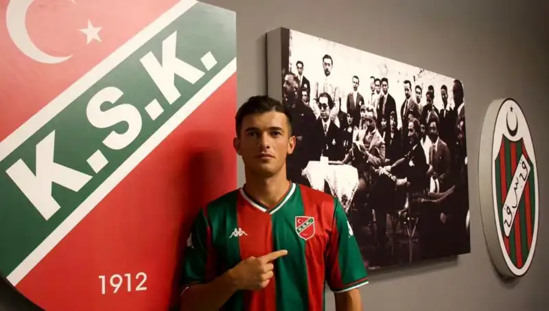 Karşıyaka'nın Transfer Hamleleri: Yeni Yıldızlar Takıma Katılıyor!