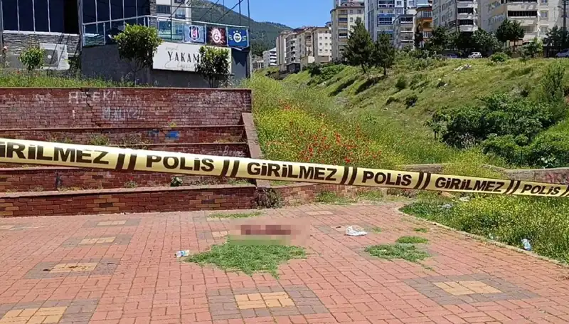 Kahramanmaraş'ta Bıçaklı Kavga: Şehirde Gerilim Yükseliyor