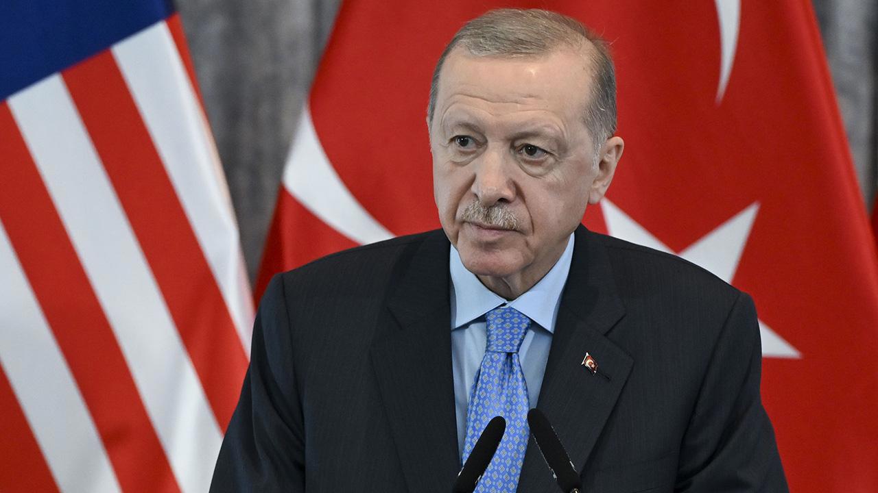 Cumhurbaşkanı Erdoğan'dan İsrail'e çağrı: Filistin topraklarından çekilmeli